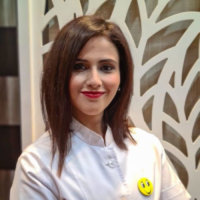 Dr. Komal Nebhnani